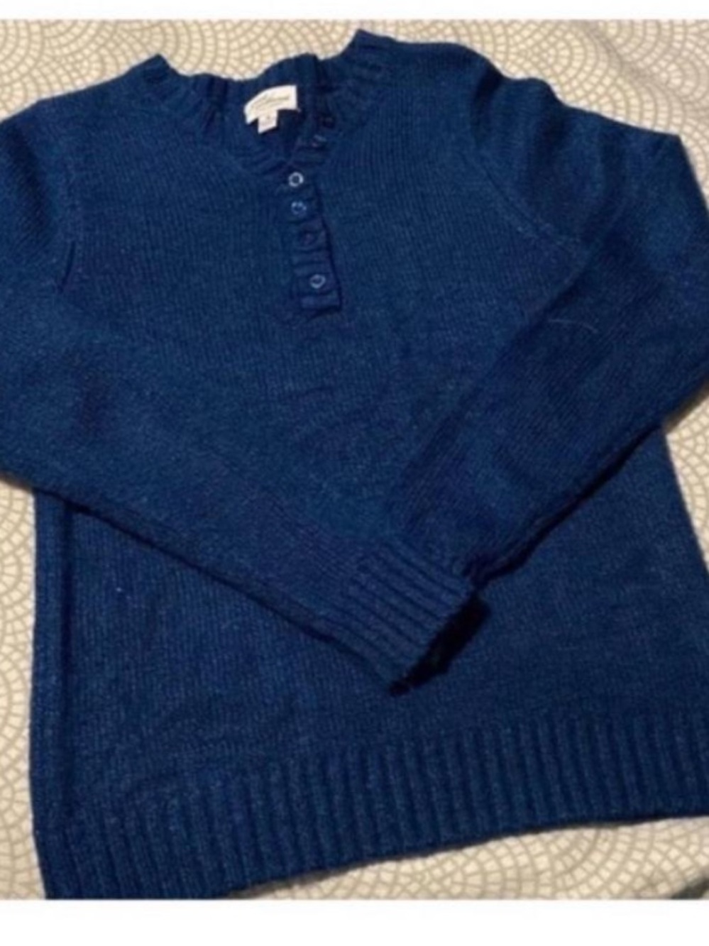 Great Northwest Clothing Company Women's Deep Navy V-Neck Henley Sweater